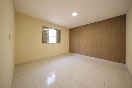 Casa para alugar com 300m², 3 quartos e 2 vagasQuarto 1