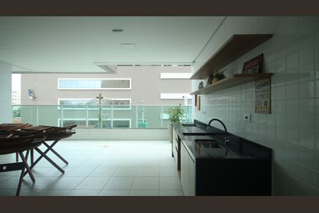 Apartamento para alugar com 90m², 2 quartos e 1 vaga Apartamento para alugar com 90m², 2 quartos e 1 vagaÁrea comum - Churrasqueira