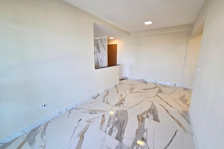 Sala de apartamento para alugar com 2 quartos, 90m² em Vila Balnearia, Praia Grande