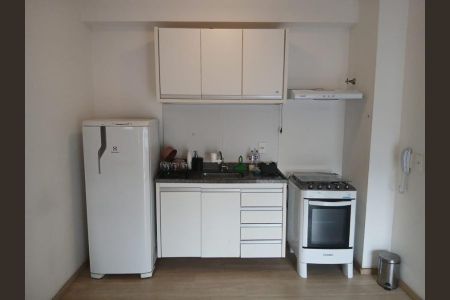 Foto 02 de apartamento à venda com 1 quarto, 28m² em Liberdade, São Paulo