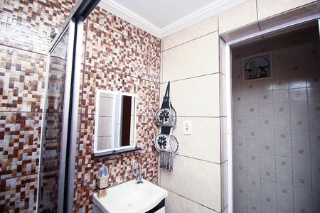 Casa à venda com 108m², 1 quarto e 1 vaga Casa à venda com 108m², 1 quarto e 1 vagaBanheiro