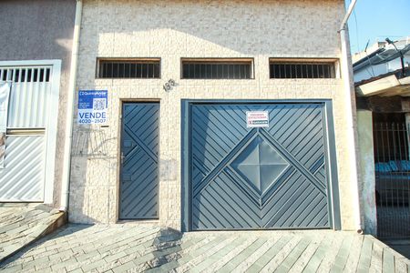 Casa à venda com 108m², 1 quarto e 1 vaga Casa à venda com 108m², 1 quarto e 1 vagaPlaca instalada em 05/06/2026 com o código UKLP-475