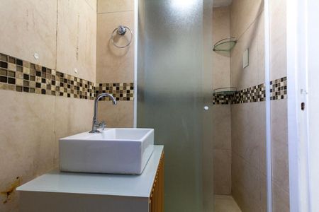 Apartamento à venda com 60m², 3 quartos e 1 vaga Apartamento à venda com 60m², 3 quartos e 1 vagaBanheiro