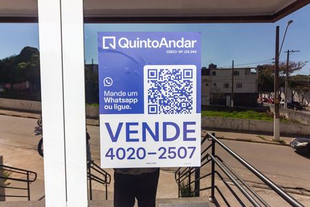 Apartamento à venda com 95m², 2 quartos e 1 vaga Apartamento à venda com 95m², 2 quartos e 1 vagaPlaca