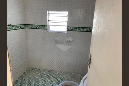 Casa à venda com 3 quartos, 190m² em Jardim Marek, Santo André