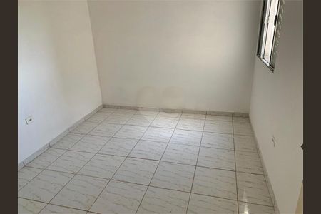 Casa à venda com 3 quartos, 190m² em Jardim Marek, Santo André