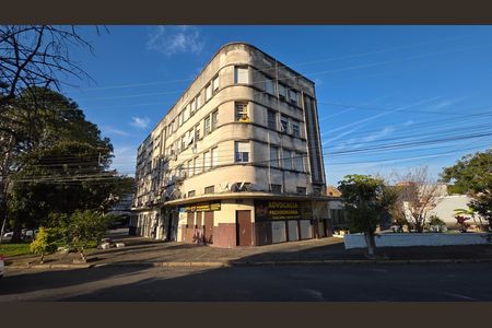 Apartamento à venda com 65m², 2 quartos e sem vaga Apartamento à venda com 65m², 2 quartos e sem vagaFachada