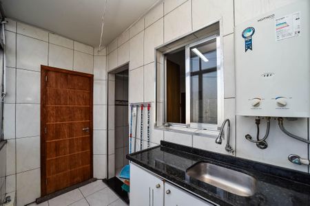Apartamento à venda com 65m², 2 quartos e sem vaga Apartamento à venda com 65m², 2 quartos e sem vagaÁrea de Serviço