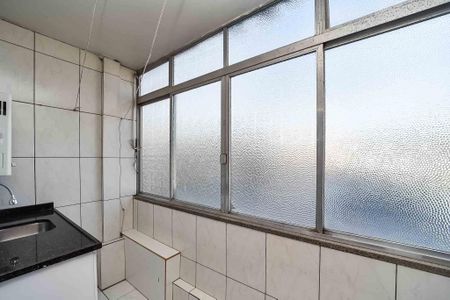 Apartamento à venda com 65m², 2 quartos e sem vaga Apartamento à venda com 65m², 2 quartos e sem vagaÁrea de Serviço