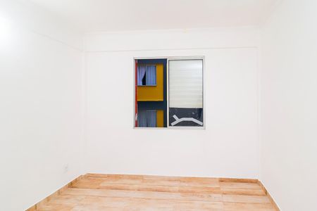 Quarto 1 de apartamento à venda com 2 quartos, 48m² em Jardim Redil, São Paulo