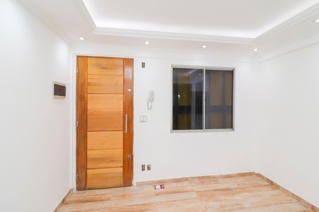 Sala de apartamento à venda com 2 quartos, 48m² em Jardim Redil, São Paulo
