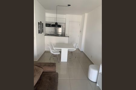 Apartamento à venda com 61m², 2 quartos e 2 vagasSala