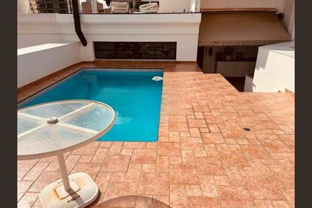 Apartamento para alugar com 260m², 3 quartos e 3 vagas