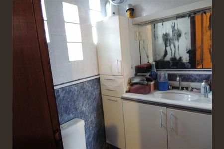 Casa à venda com 4 quartos, 240m² em Vila Metalúrgica, Santo André
