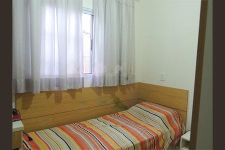 Casa à venda com 4 quartos, 240m² em Vila Metalúrgica, Santo André