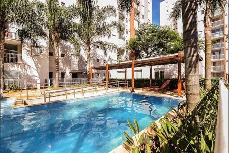 Apartamento à venda com 65m², 2 quartos e 1 vaga