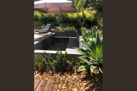 Casa de condomínio à venda com 600m², 5 quartos e 6 vagas