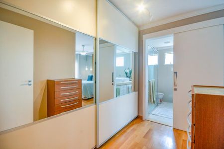 Apartamento à venda com 200m², 6 quartos e 3 vagas
