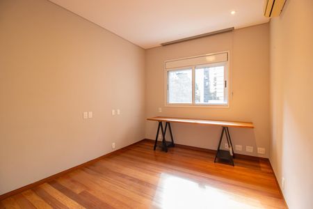 Apartamento à venda com 350m², 8 quartos e 5 vagas