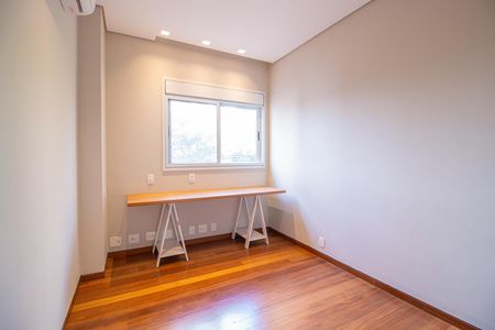 Apartamento à venda com 350m², 8 quartos e 5 vagas