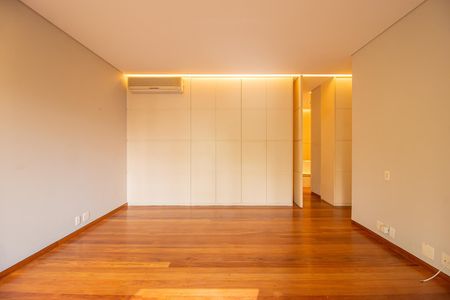 Apartamento à venda com 350m², 8 quartos e 5 vagas