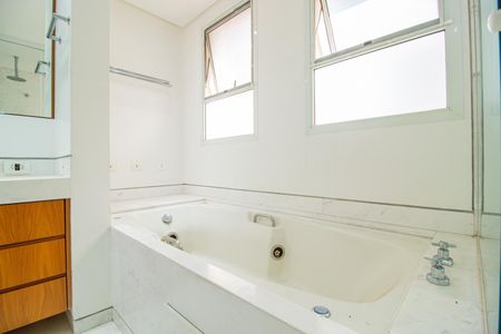 Apartamento à venda com 350m², 8 quartos e 5 vagas