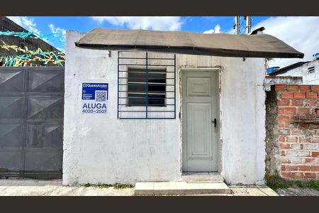 Casa para alugar com 40m², 1 quarto e sem vaga Casa para alugar com 40m², 1 quarto e sem vagaPlaca instalada na fachada do imóvel