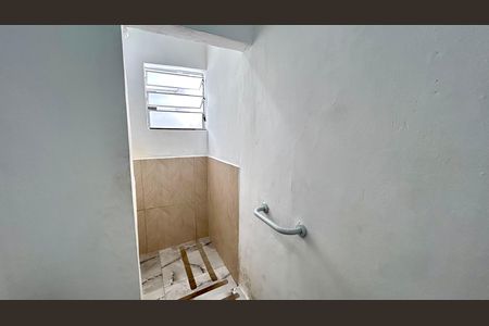 Casa para alugar com 40m², 1 quarto e sem vaga Casa para alugar com 40m², 1 quarto e sem vagaBanheiro