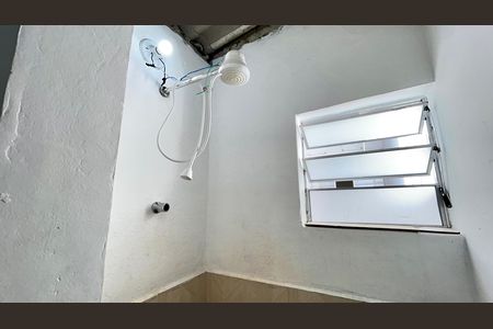 Casa para alugar com 40m², 1 quarto e sem vaga Casa para alugar com 40m², 1 quarto e sem vagaBanheiro