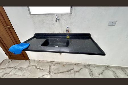 Casa para alugar com 40m², 1 quarto e sem vaga Casa para alugar com 40m², 1 quarto e sem vagaCozinha
