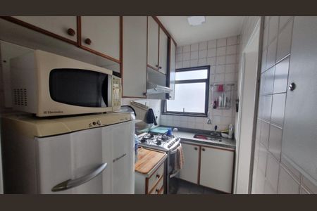 Apartamento à venda com 1 quarto, 60m² em Cambuí, Campinas