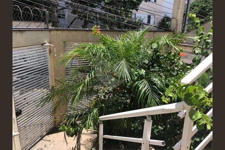 Casa à venda com 128m², 3 quartos e 2 vagas