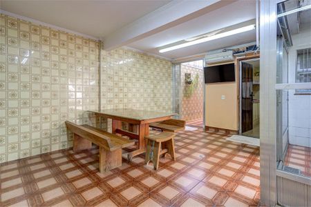 Casa à venda com 234m², 3 quartos e 4 vagas