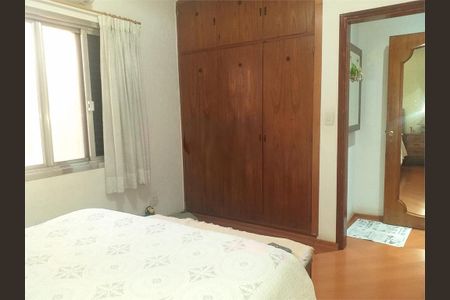 Casa à venda com 3 quartos, 234m² em Jardim Promissao, São Paulo