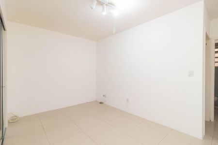 Sala de apartamento para alugar com 1 quarto, 43m² em Cristal, Porto Alegre