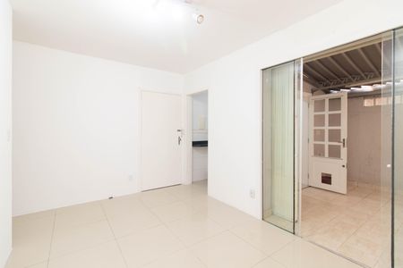 Sala de apartamento para alugar com 1 quarto, 43m² em Cristal, Porto Alegre