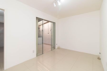 Sala de apartamento para alugar com 1 quarto, 43m² em Cristal, Porto Alegre