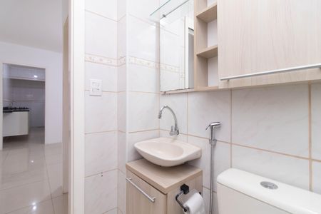 Banheiro de apartamento para alugar com 1 quarto, 43m² em Cristal, Porto Alegre