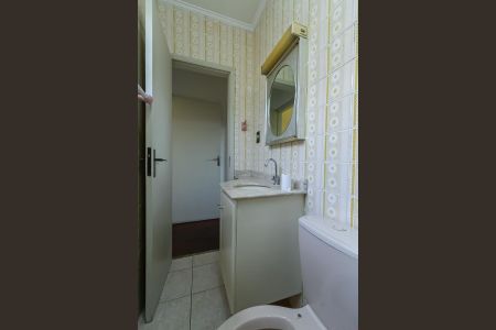 Casa à venda com 125m², 3 quartos e 1 vaga Casa à venda com 125m², 3 quartos e 1 vagaBanheiro da Suíte 2