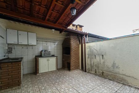 Casa à venda com 125m², 3 quartos e 1 vaga Casa à venda com 125m², 3 quartos e 1 vagaQuintal
