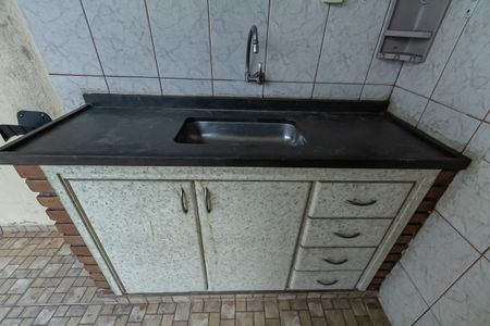 Quintal de casa à venda com 3 quartos, 125m² em Vila Vivaldi, São Bernardo do Campo