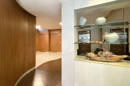 Apartamento à venda com 298m², 4 quartos e 4 vagas
