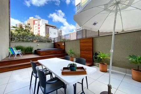 Apartamento à venda com 298m², 4 quartos e 4 vagas