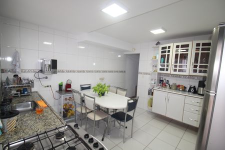 Casa à venda com 145m², 2 quartos e 1 vagaCozinha