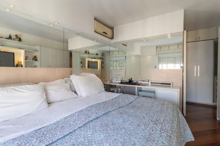 Apartamento à venda com 3 quartos, 136m² em Pompeia, São Paulo