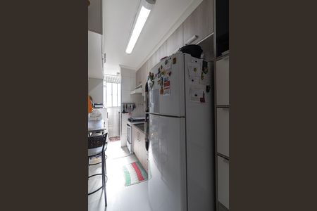 Apartamento à venda com 50m², 2 quartos e 1 vaga Apartamento à venda com 50m², 2 quartos e 1 vagaCozinha e Área de Serviço