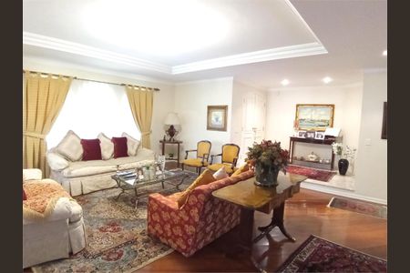 Casa à venda com 5 quartos, 568m² em Jardim Sao Bento, São Paulo