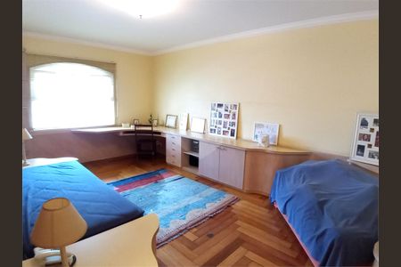 Casa à venda com 5 quartos, 568m² em Jardim Sao Bento, São Paulo