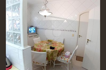 Casa à venda com 5 quartos, 568m² em Jardim Sao Bento, São Paulo