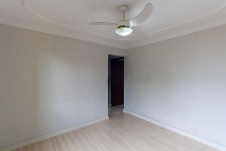 Apartamento à venda com 70m², 2 quartos e 1 vaga Apartamento à venda com 70m², 2 quartos e 1 vagaSala
